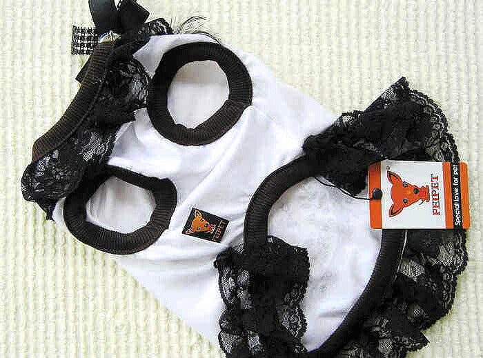 【犬 夏服 犬の服 春服用】ラビットレースワンピース【ドッグウェア ブラックレース モチーフ ブローチ うさぎ ペット ダックス トイプードル チワワ タムベディおしゃれ】[CN][GI]