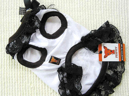 【犬 夏服 犬の服 春服用】ラビットレースワンピース【ドッグウェア ブラックレース モチーフ ブローチ うさぎ ペット ダックス トイプードル チワワ タムベディおしゃれ】[CN][GI]