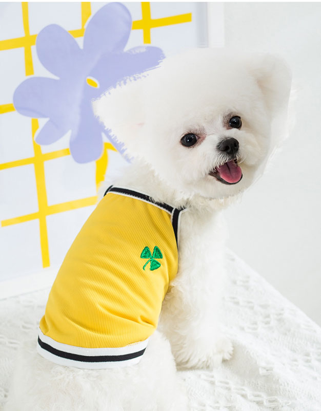 【犬 夏服 犬の服 春服用】刺繍がかわいいキャミソール【ドッグウェア ペット アウトレット ダックス トイプードル チワワ タムベディ キュート マルチーズ】[CN]